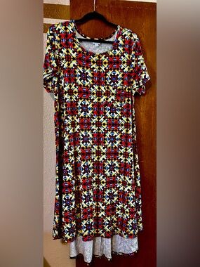 LuLaRoe Carly Multicolor Geometric Print Dress
